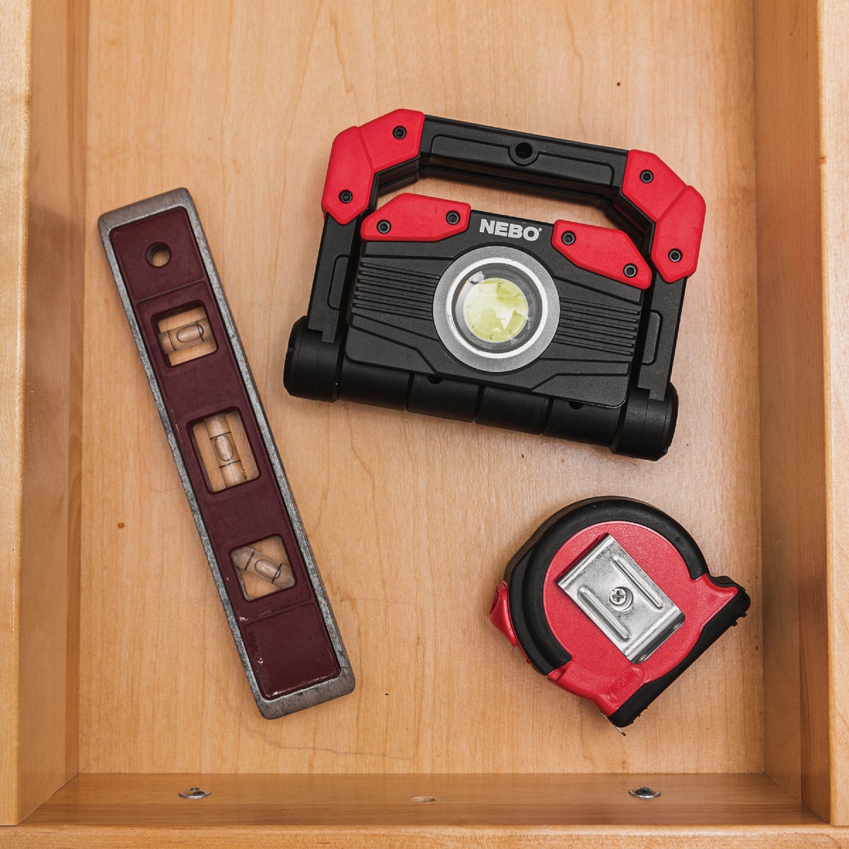 Nebo Omni 2000 Lm. Rechargeable Work Light Image 2