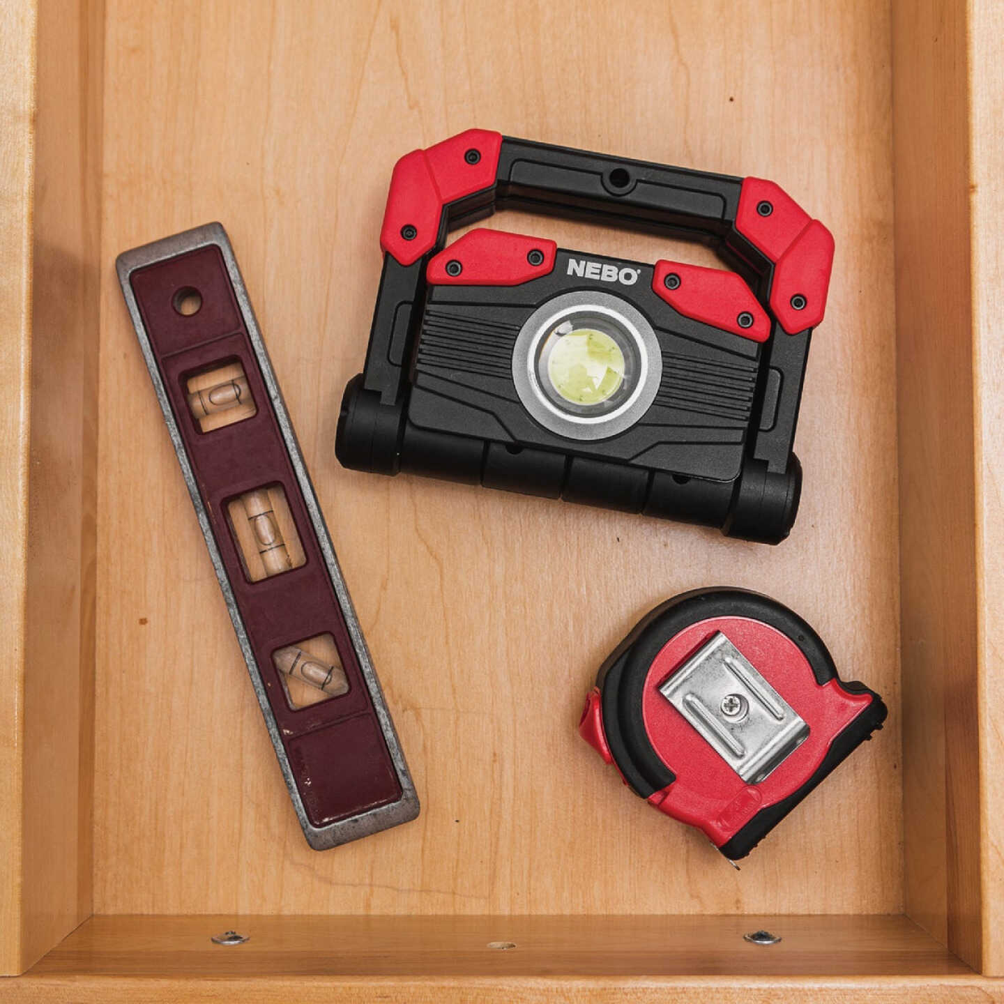 Nebo Omni 2000 Lm. Rechargeable Work Light Image 2