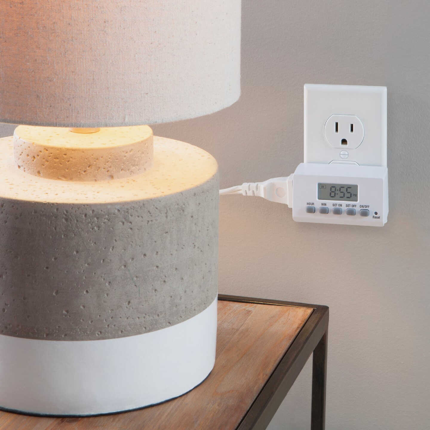 Prime EZ-Set 125V 24 Hr. Indoor Digital Timer Image 2