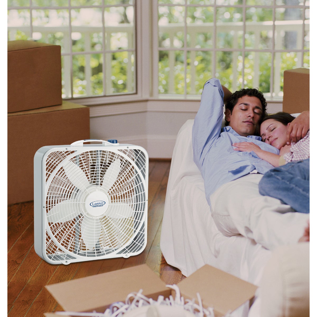 Lasko 20 In. 3-Speed White Weather-Shield Performance Box Fan Image 3