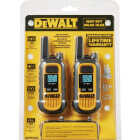 DEWALT 22-Channel 1W Heavy-Duty Jobsite FRS Walkie Talkie Image 2