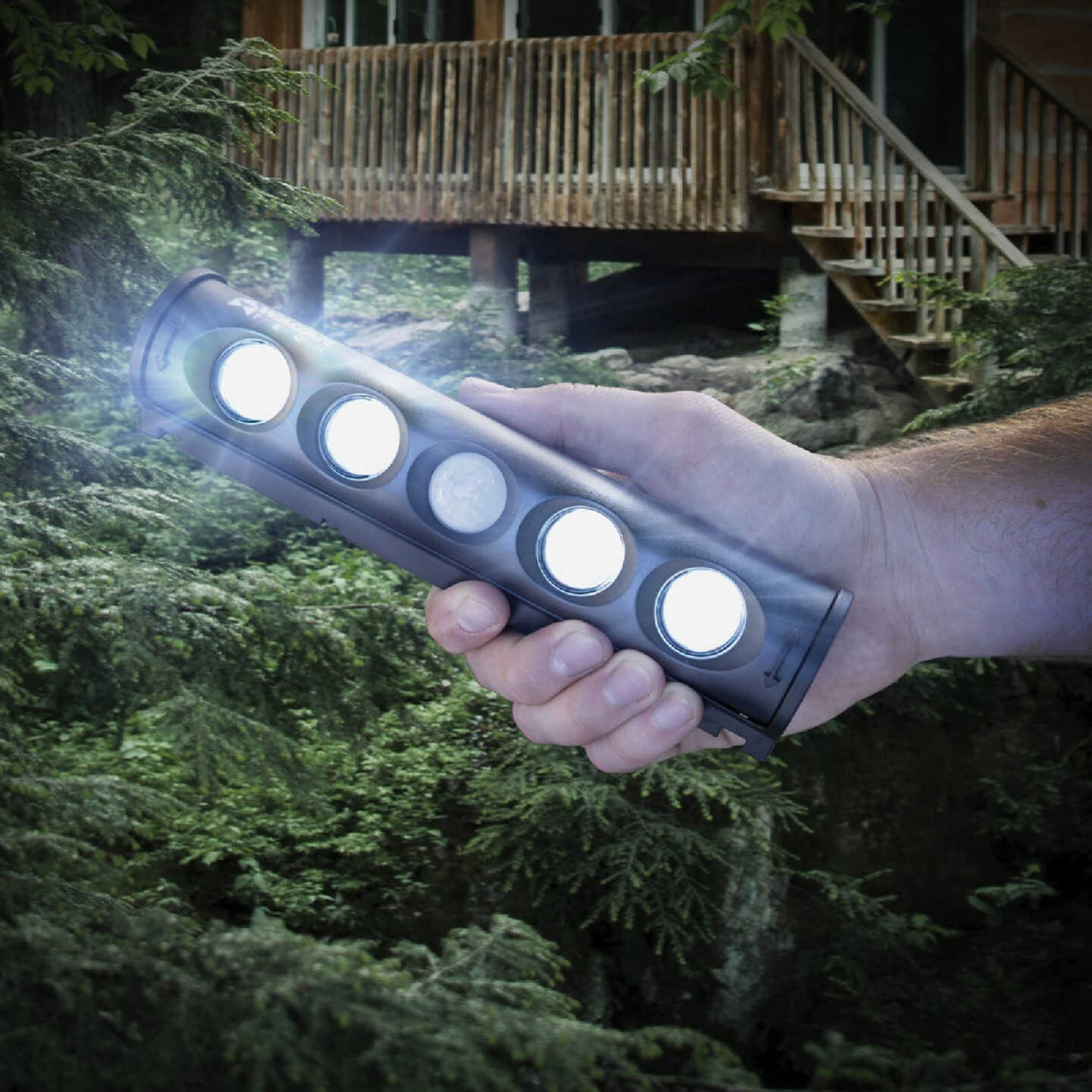 Wagan Tech Black Motion Activated Dusk To Dawn 1000 Lm. Solar Wall Shed Light Image 7