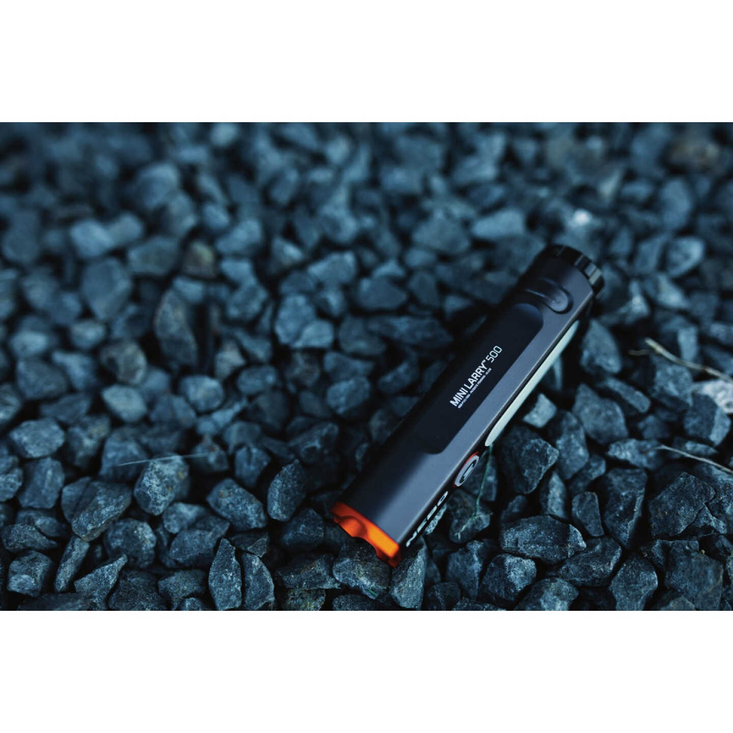 Nebo Mini Larry 500 LED Rechargeable Compact Flashlight & Worklight Image 3