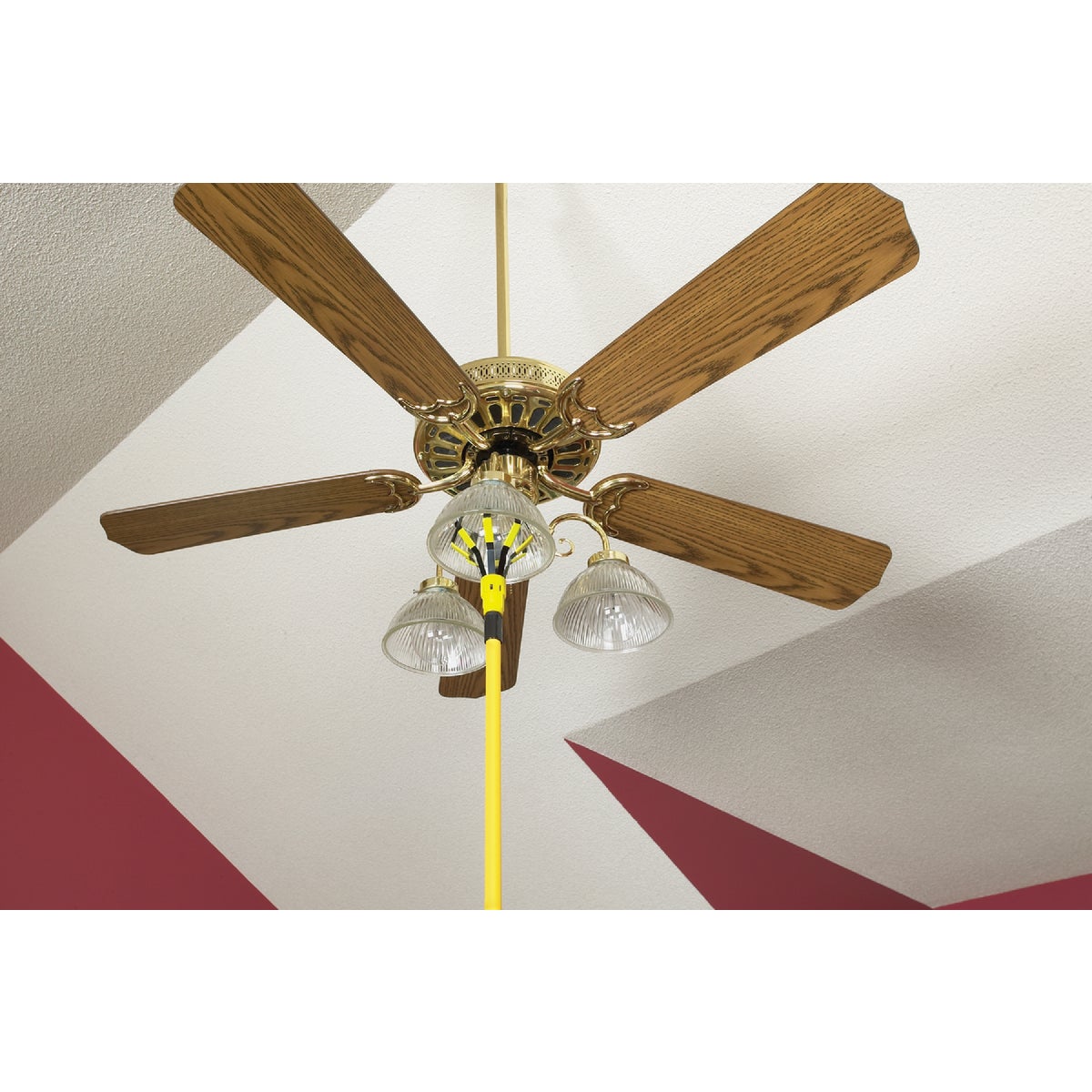 Bayco A-Line/Flood/Track Light Bulb Changer Kit with 11 Ft. Pole Image 3