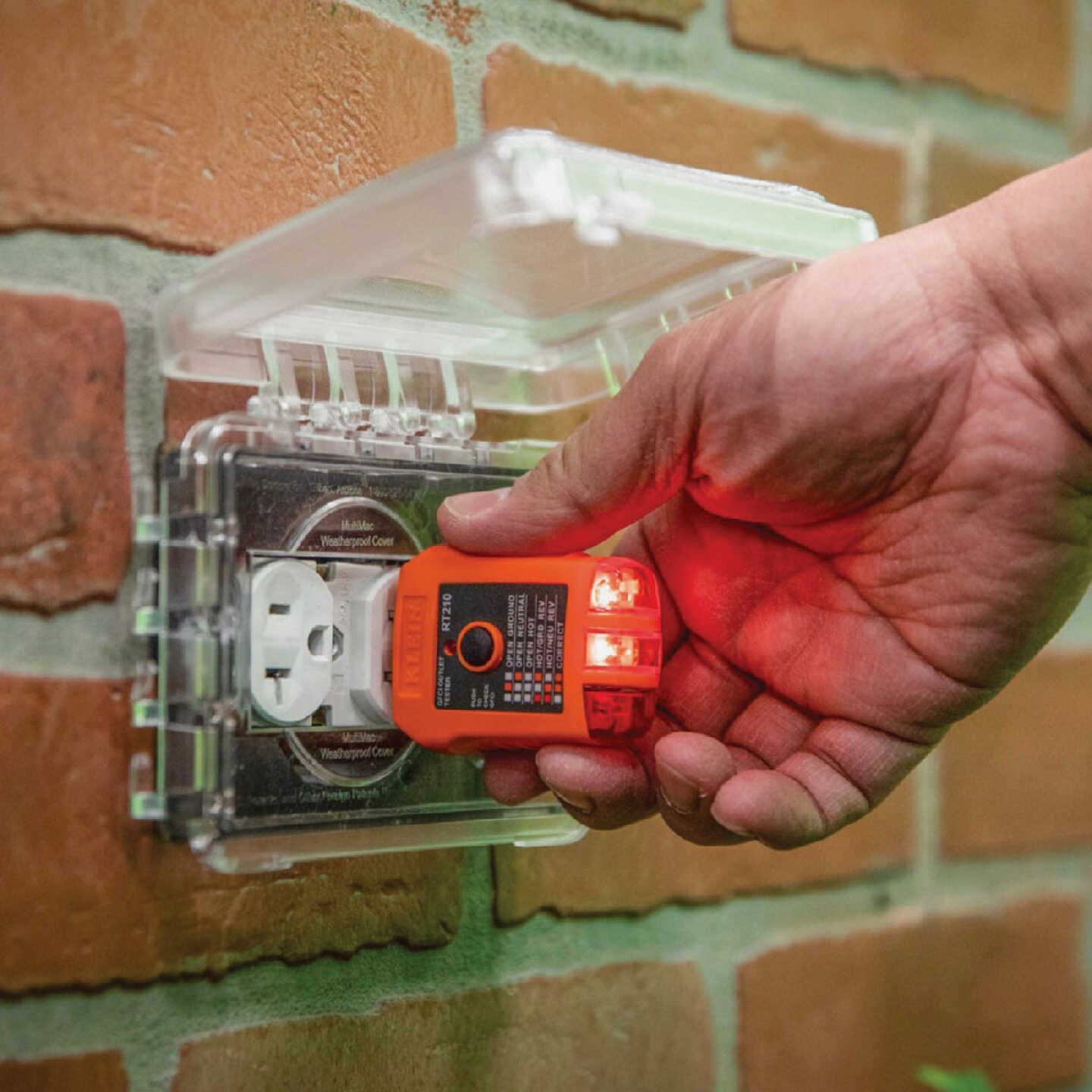 Klein GFCI Outlet Tester Image 5