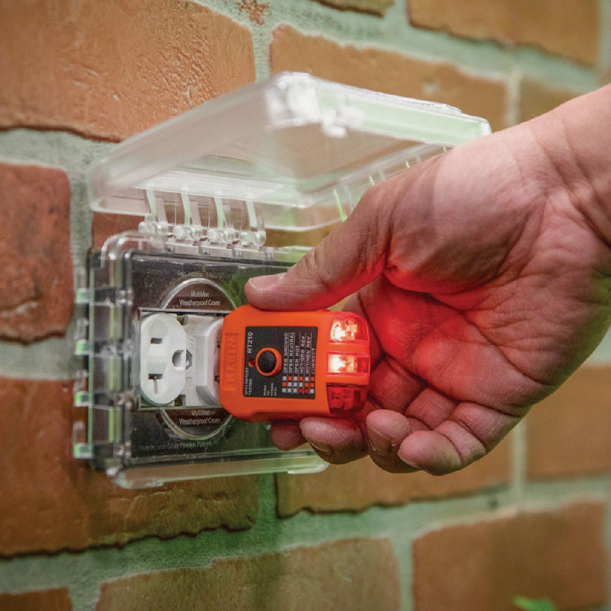 Klein GFCI Outlet Tester Image 4