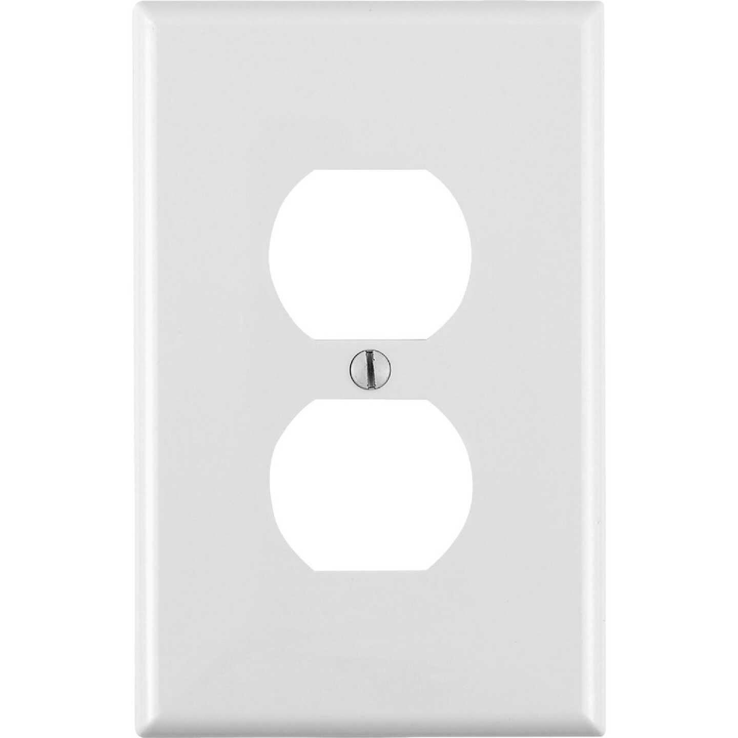 Leviton Mid-Way 1-Gang Thermoplastic Nylon Outlet Wall Plate, White (10-Pack) Image 2