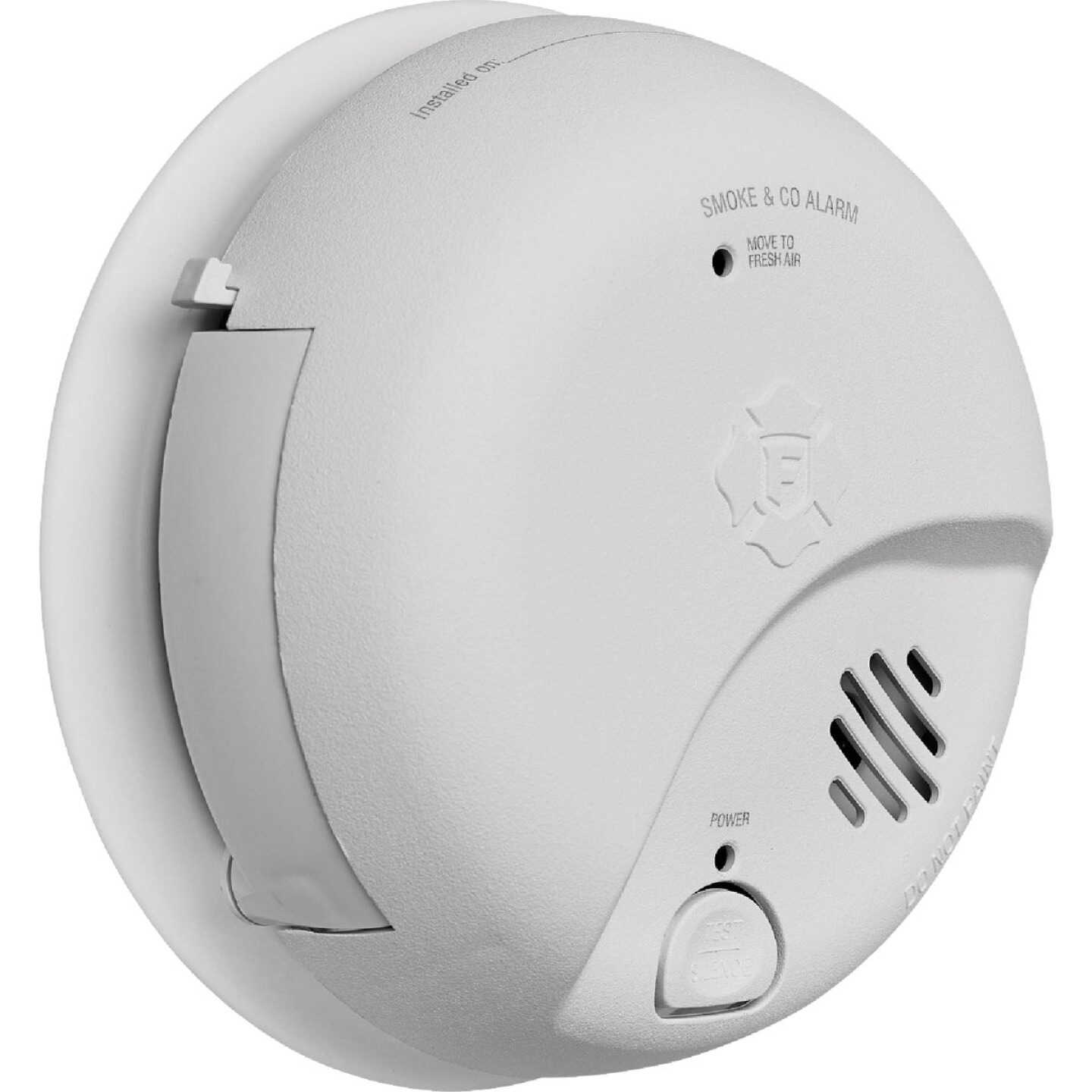 BRK SMICO100-AC 2-in-1 Interconnect Hardwire Ionization Smoke & Carbon Monoxide Alarm (6-Pack) Image 3