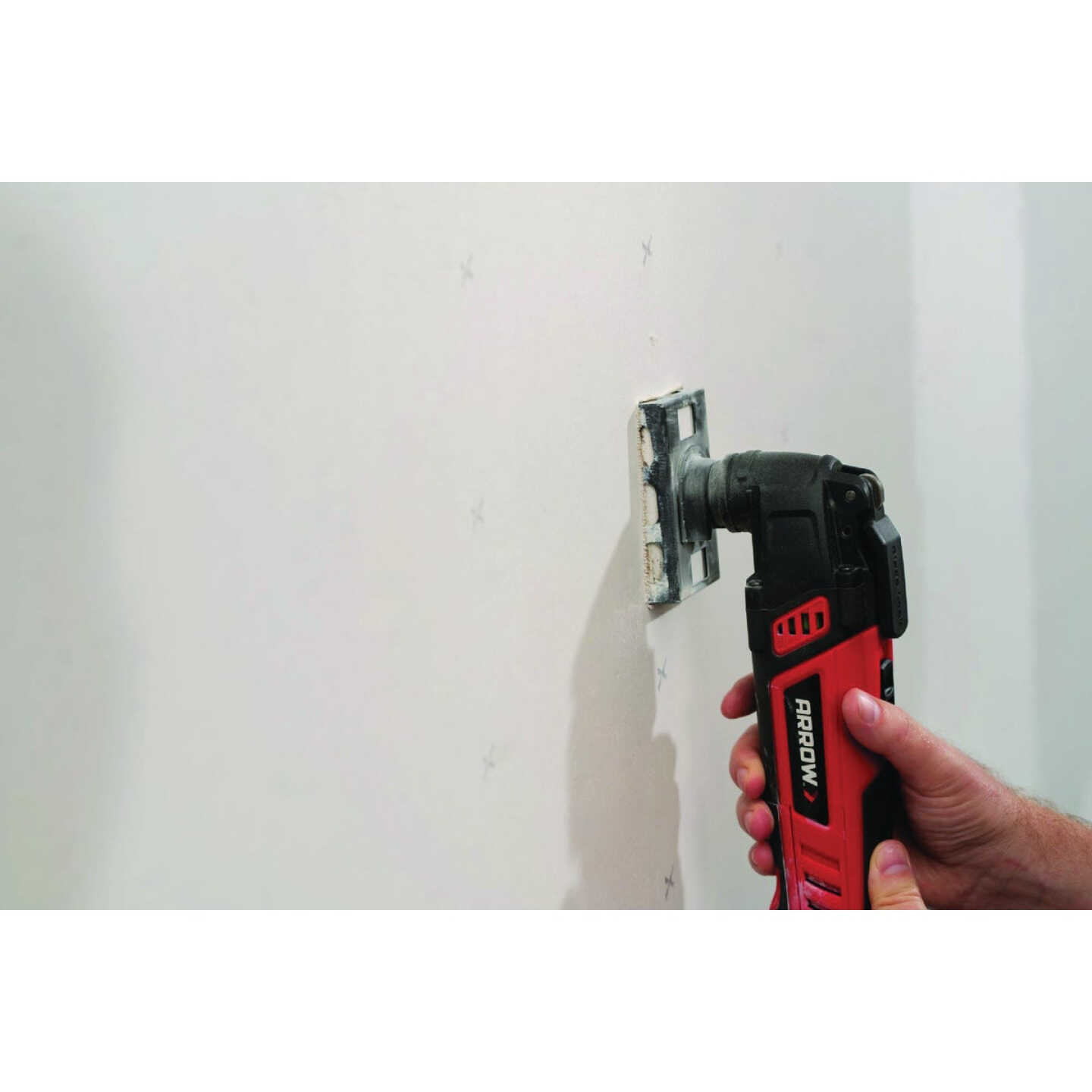Arrow 4 In. x 3-3/4 In. Double Gang Box Cutter Image 3
