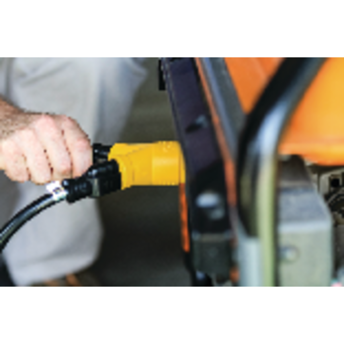 Camco Power Grip 30-Amp 3-Prong Y RV Generator Adapter Image 2