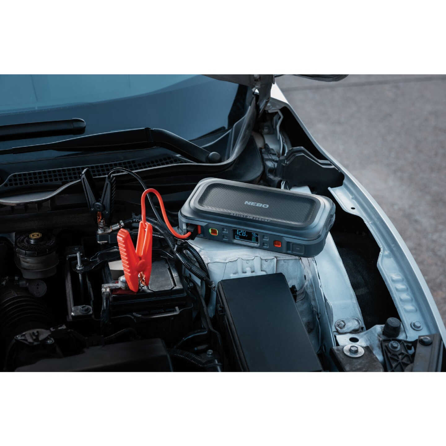 Nebo Assist Air 1500 Amp 12-Volt Jump Starter Image 4