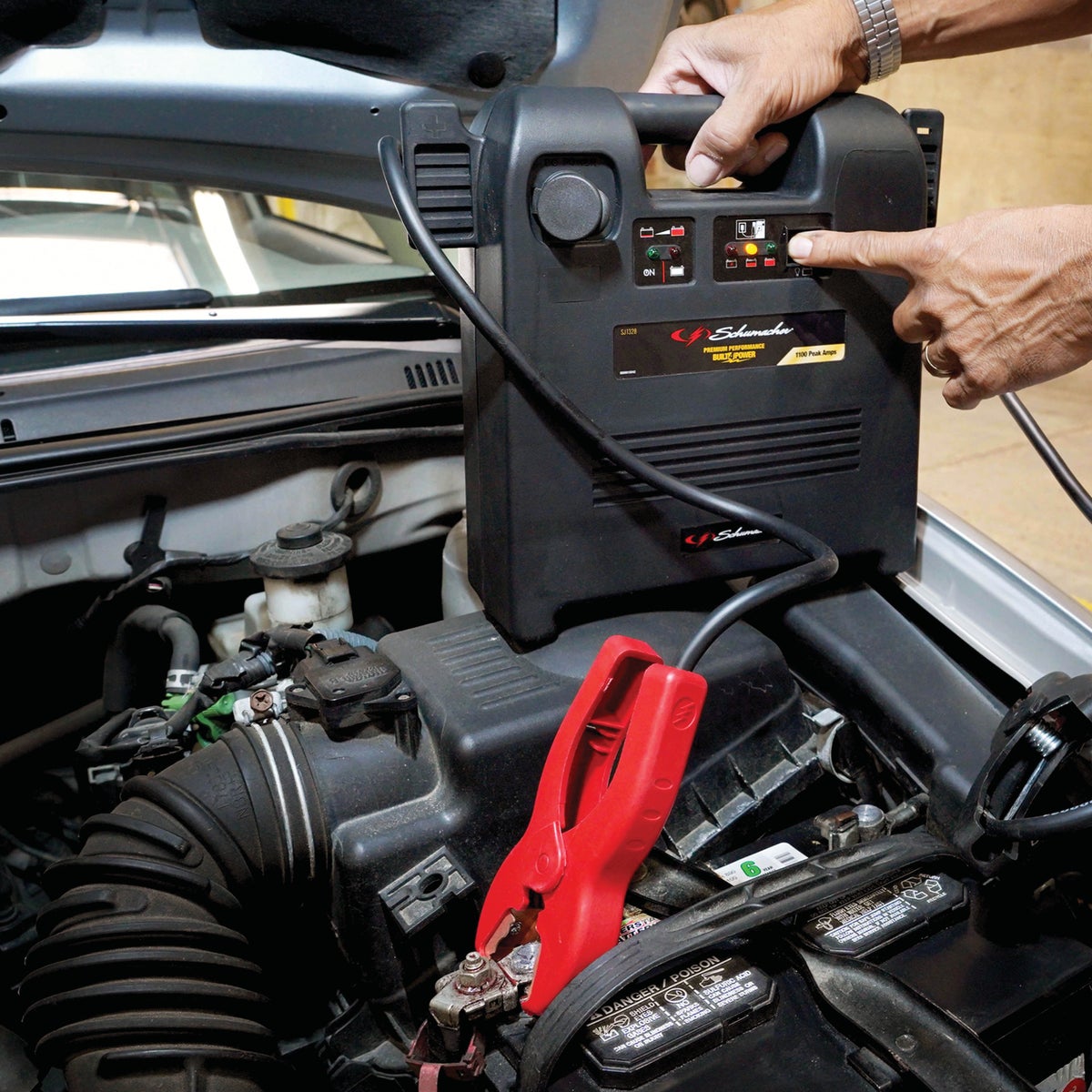 Schumacher 1100A Jump Start System Image 5