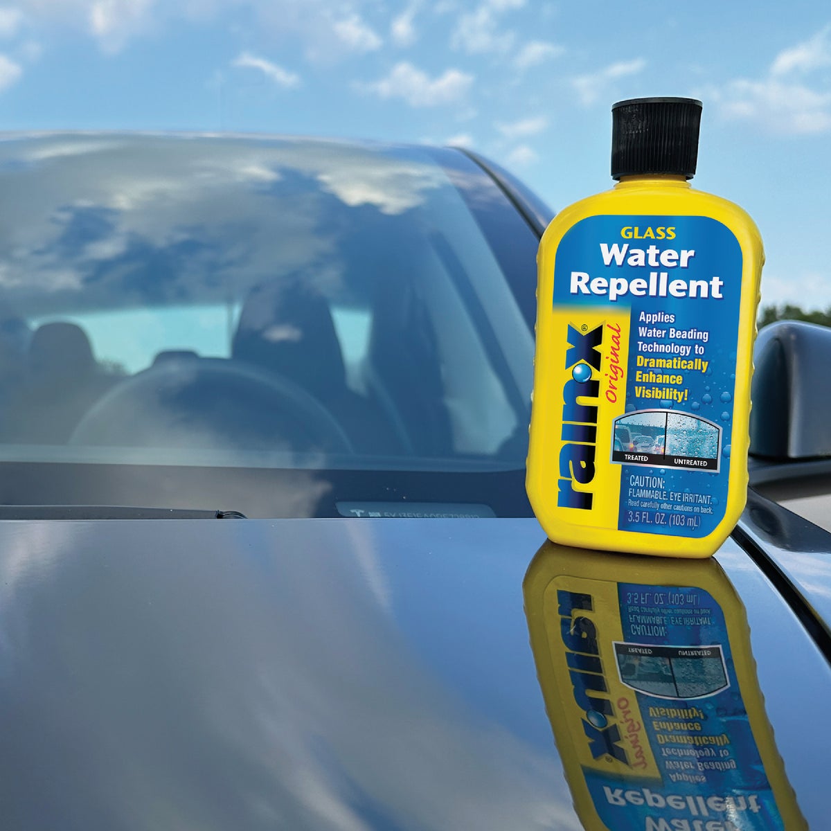 Rain-X 3.5 Oz. Squeeze Bottle Original Water Repellent Image 3