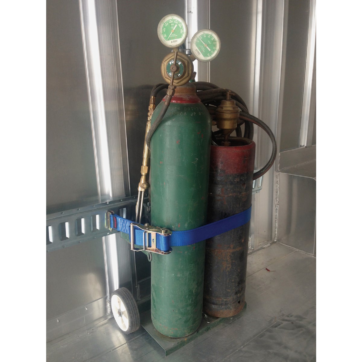 Erickson 4 Ft. 6000 Lb. Horizontal E-Track Image 2