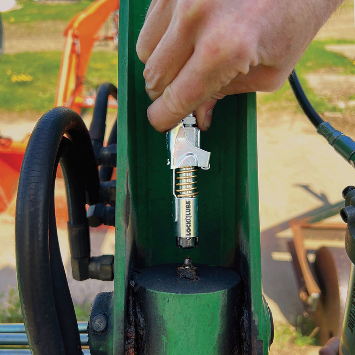 LockNLube Grease Coupler Image 3