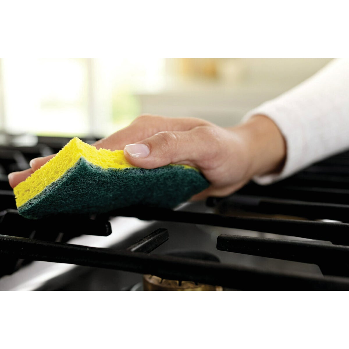 Scotch-Brite Heavy Duty Scrub Sponges, 4.5 In. x 2.7 In. x .6 In. (6-Pack) Image 2