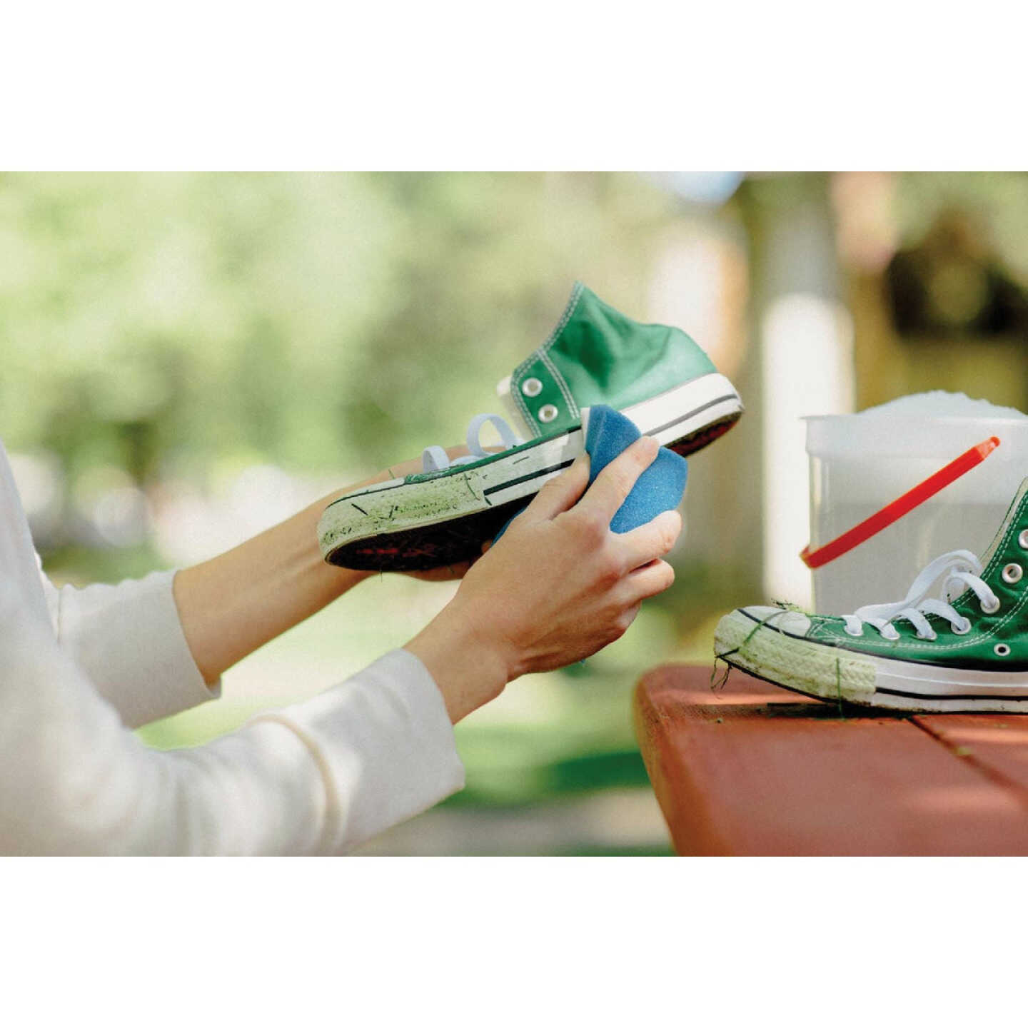 Scotch-Brite Soap Scum Eraser (3-Pack) Image 3