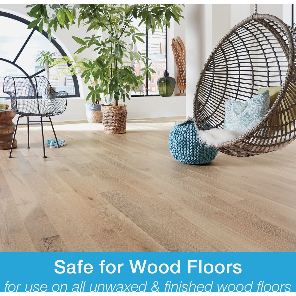 Bona PowerPlus 32 Oz. Hardwood Floor Cleaner Image 3