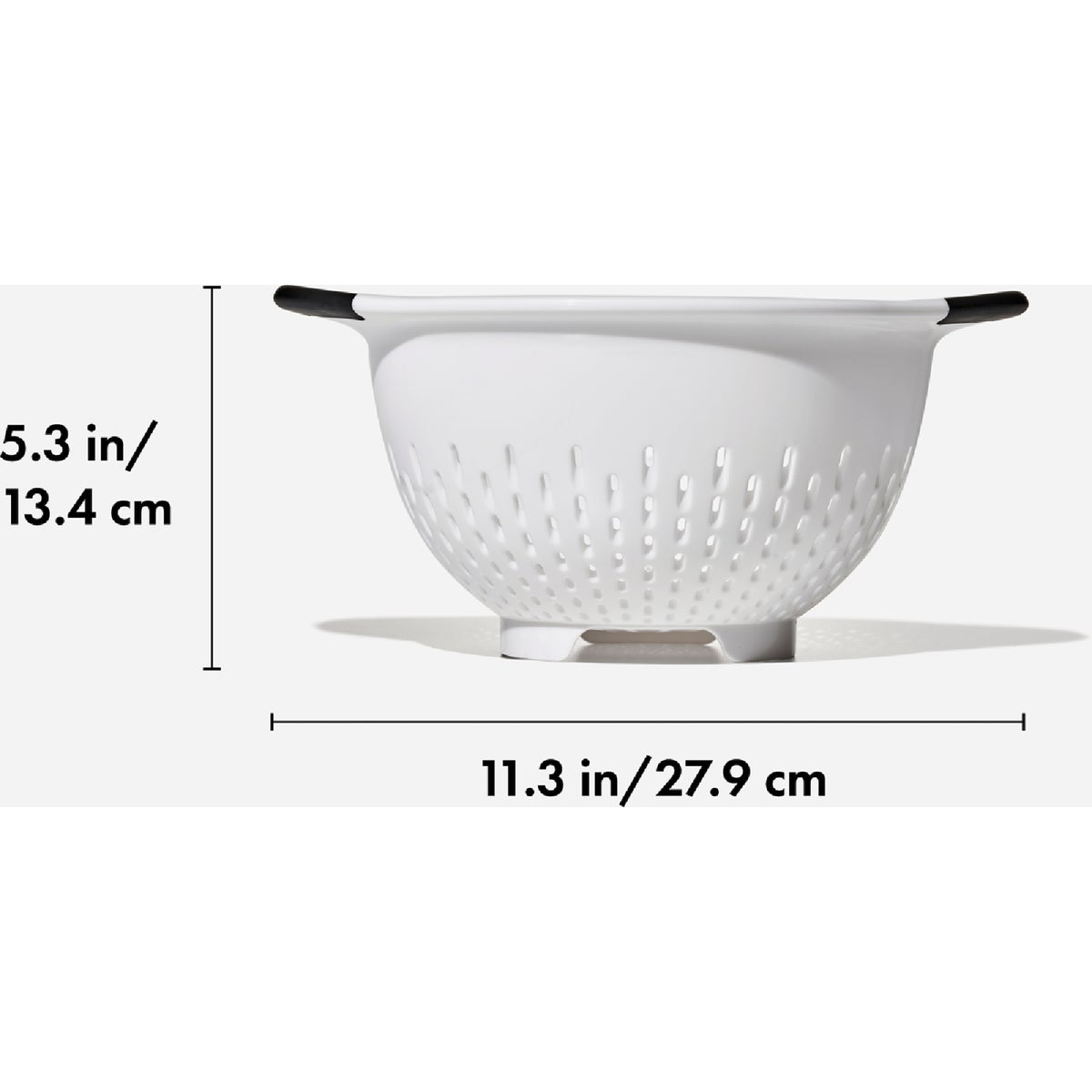 OXO Good Grips 3 Qt./ 2.7 Ltr. Plastic Colander Image 2