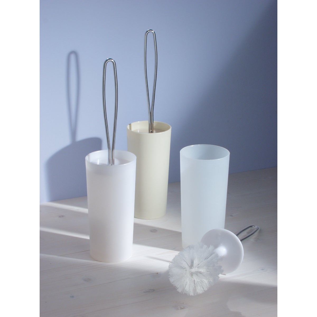 iDesign 16.5 In. Loop Toilet Bowl Brush With Caddy Image 2