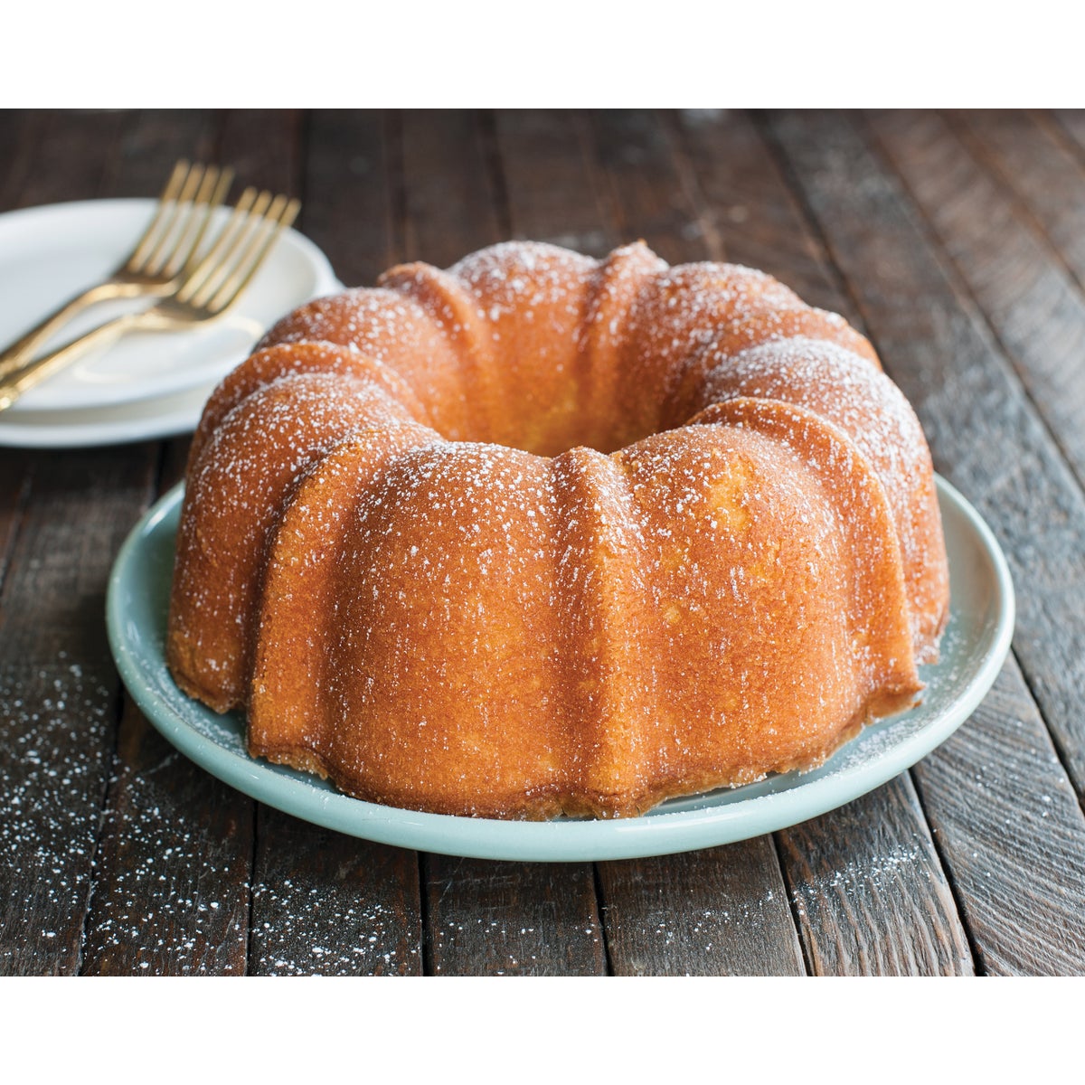 Nordic Ware 6-Cup Bundt Cake Pan Image 2