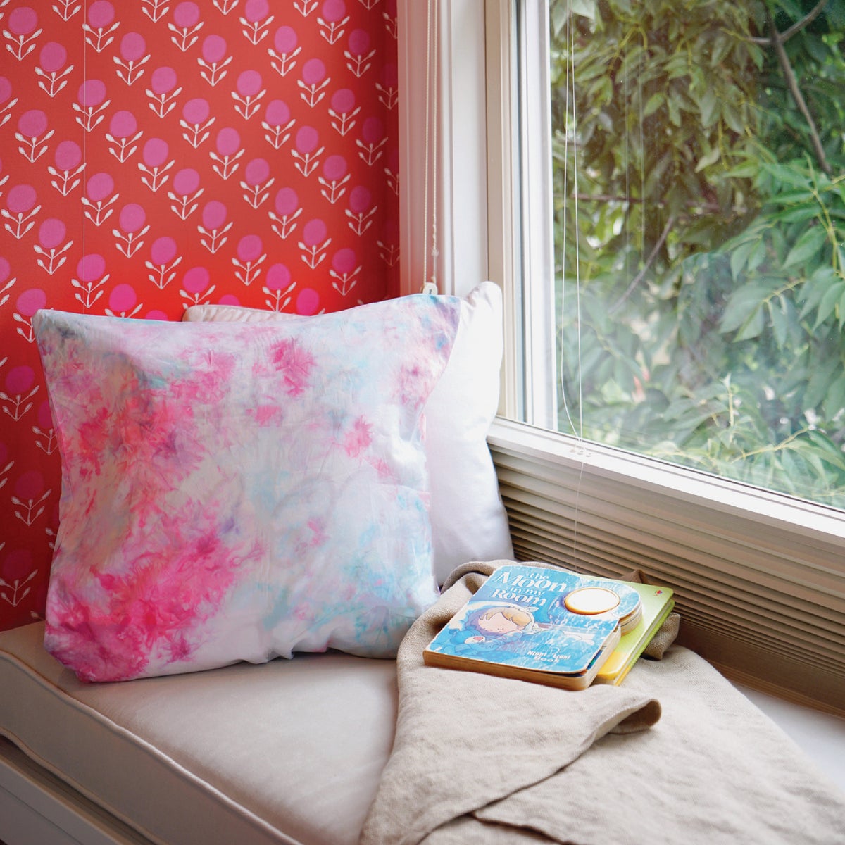 Rit Fuchsia 1-1/8 Oz. Powder Dye Image 5