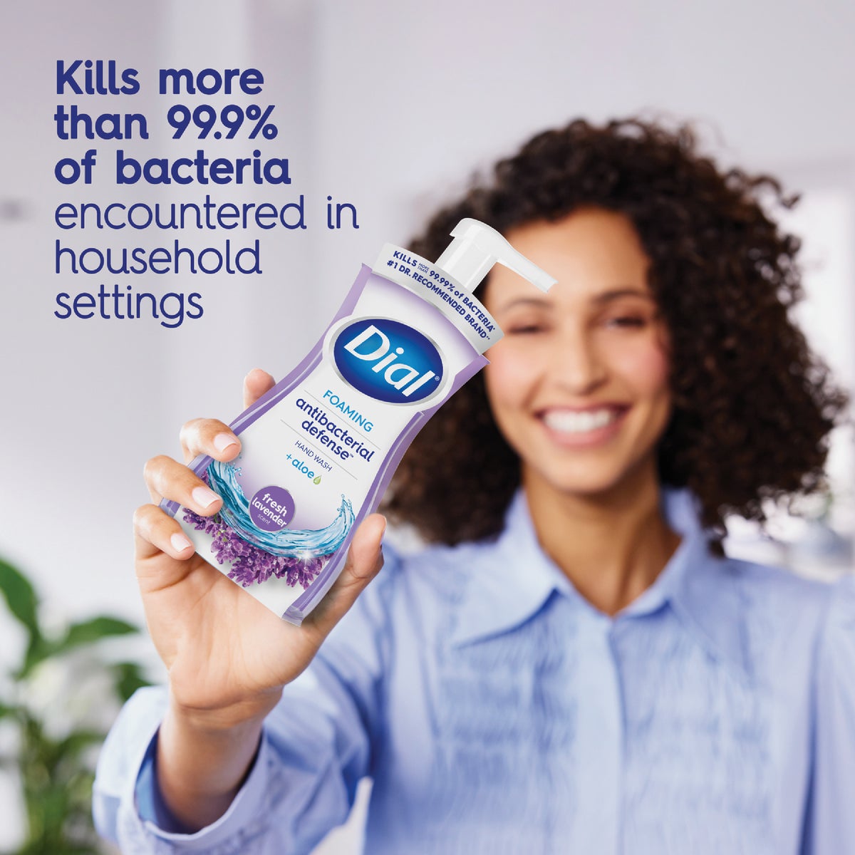 Dial Antibacterial Defense 7.5 Oz. Fresh Lavender + Aloe Foaming Hand Wash Image 6