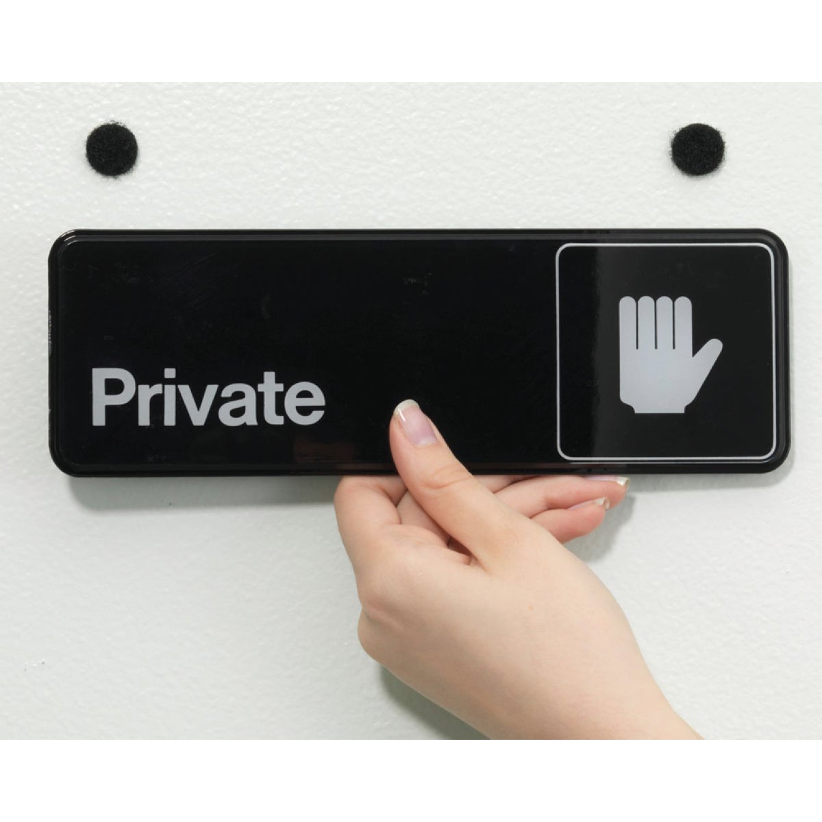 VELCRO Brand 5/8 In. Black Hook & Loop Discs (15 Ct.) Image 3