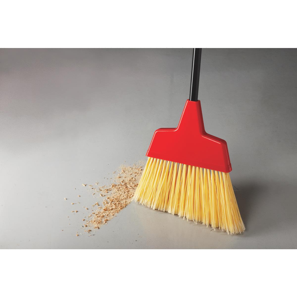 ANGLE BROOM