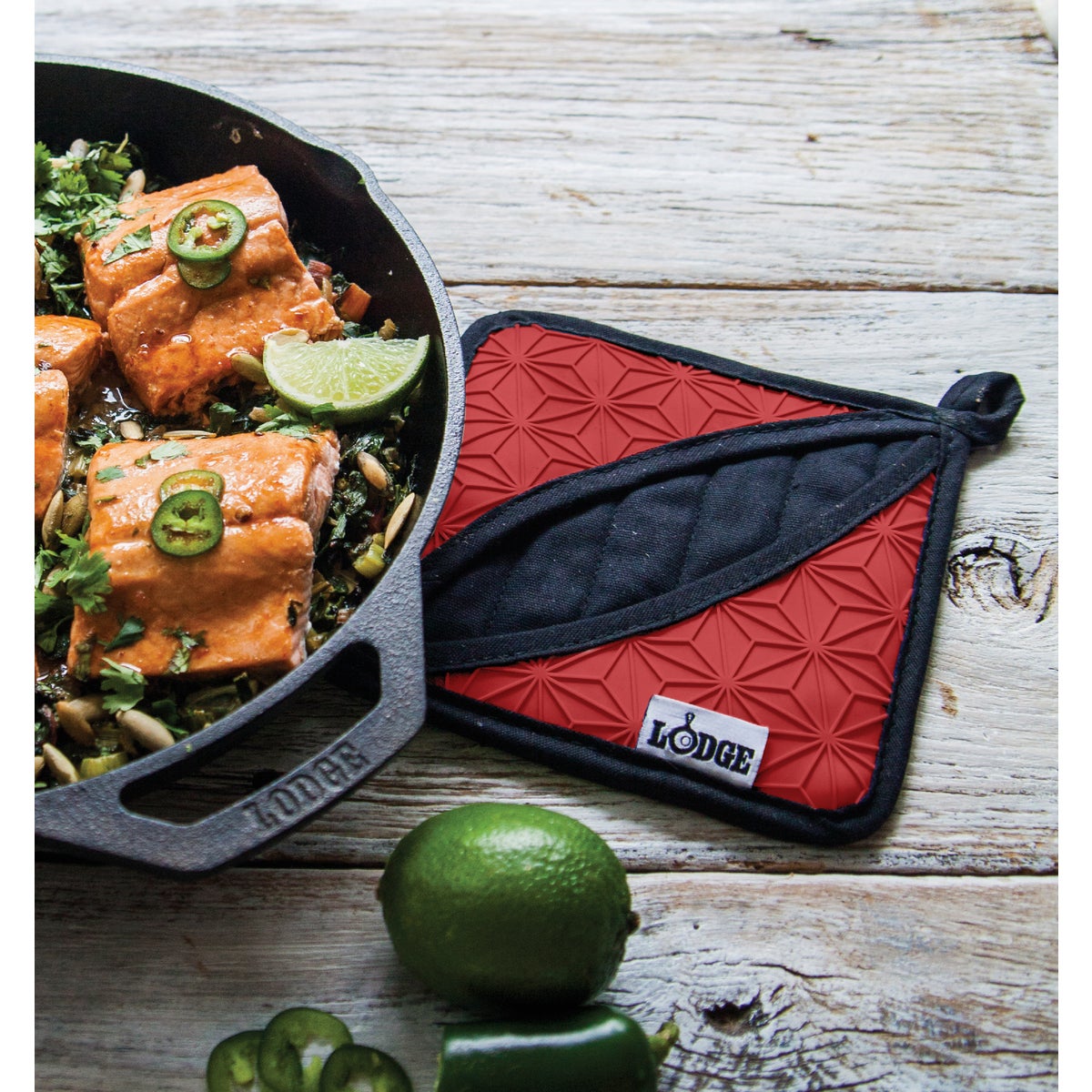 Lodge Silicone Pot Holder  Image 2