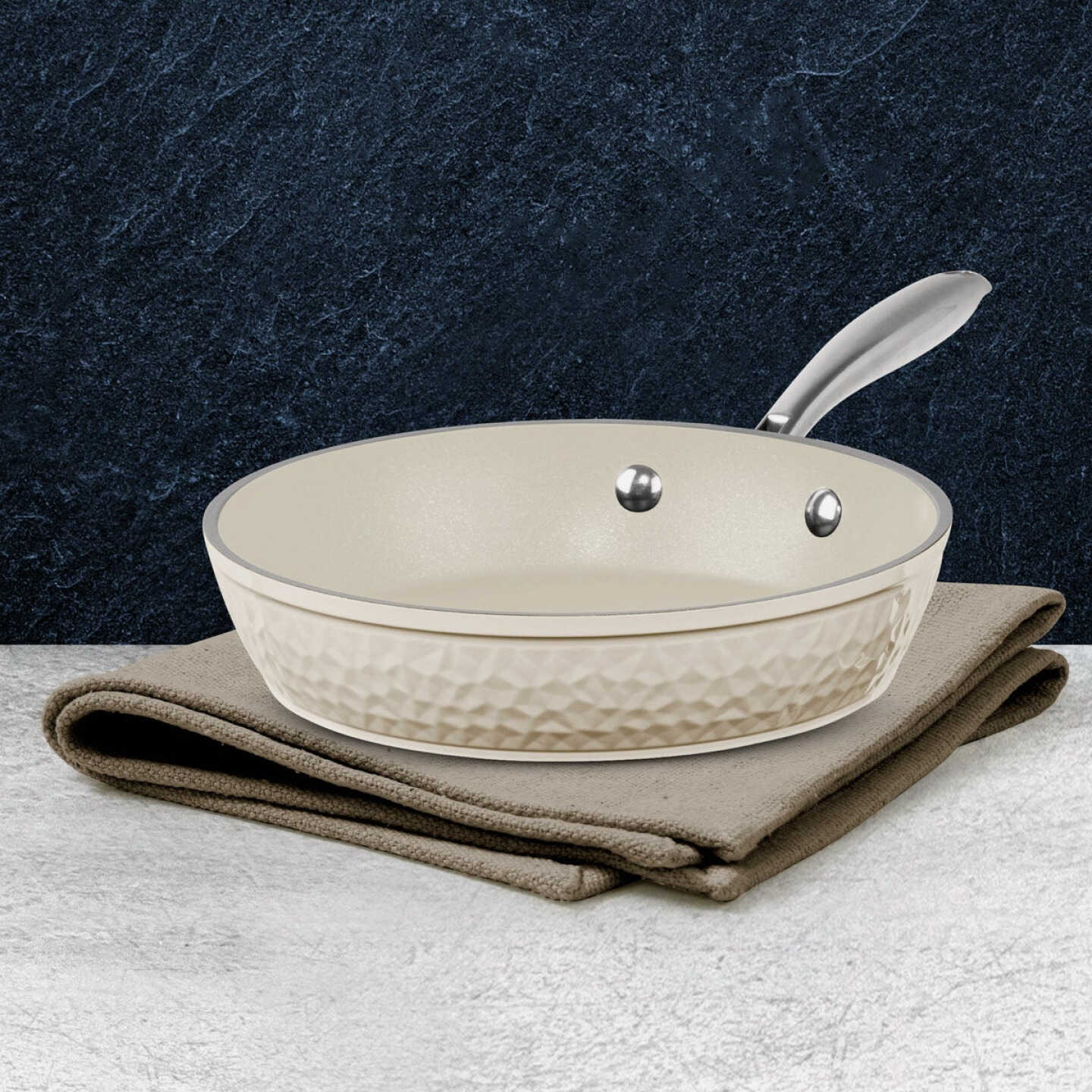 Gotham Steel 10 In. Hammered Cream Collection Fry Pan With Lid Image 2