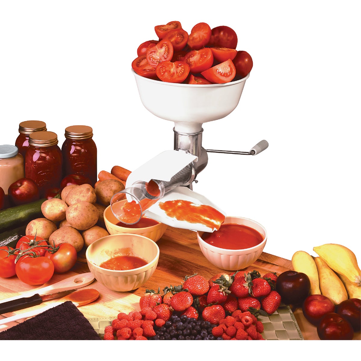 Sauce Master 6 In. x 3.5 In. Vegetable & Fruit Strainer - Salsa Screen Image 2