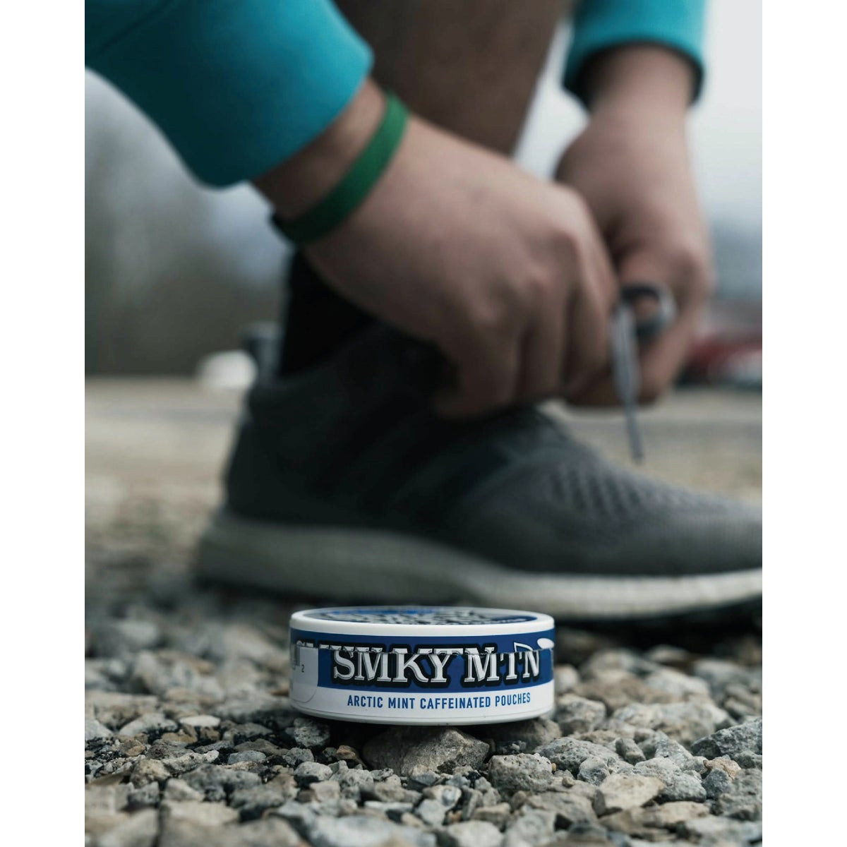 Smokey Mountain Arctic Mint Caffeinated Pouches Image 2