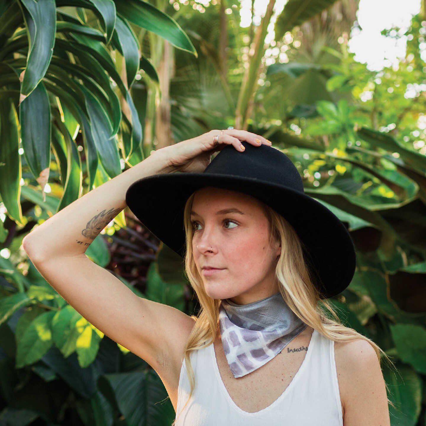 Rit 8 Oz. All Purpose Charcoal Grey Liquid Dye Image 2