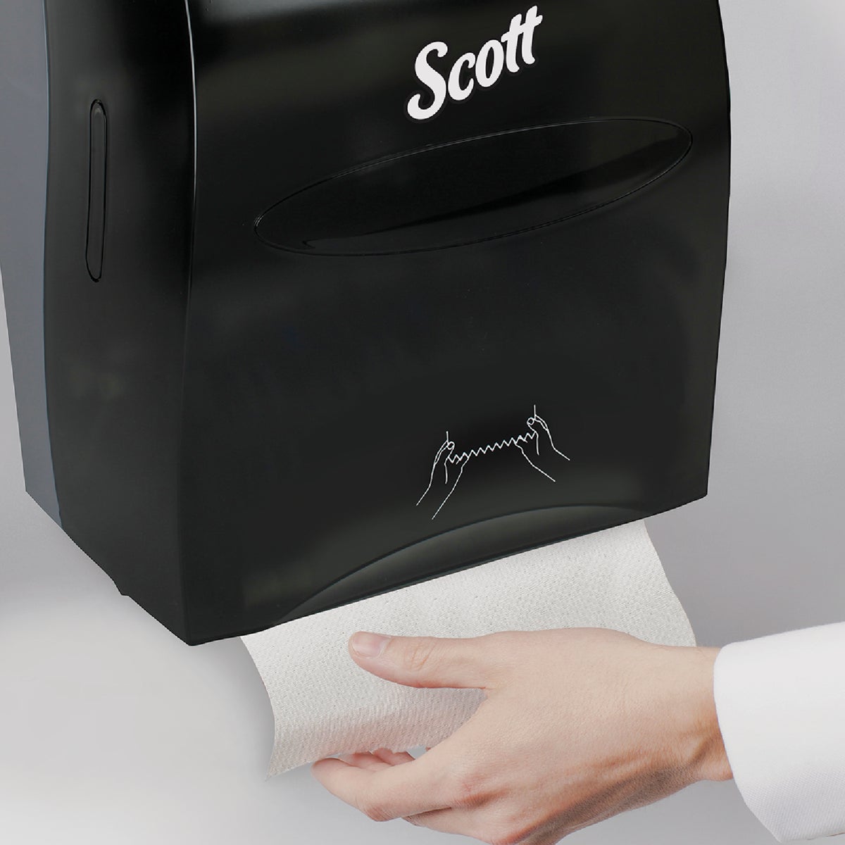 Scott Essential Black Manual Hard Roll Paper Towel Dispenser Image 2