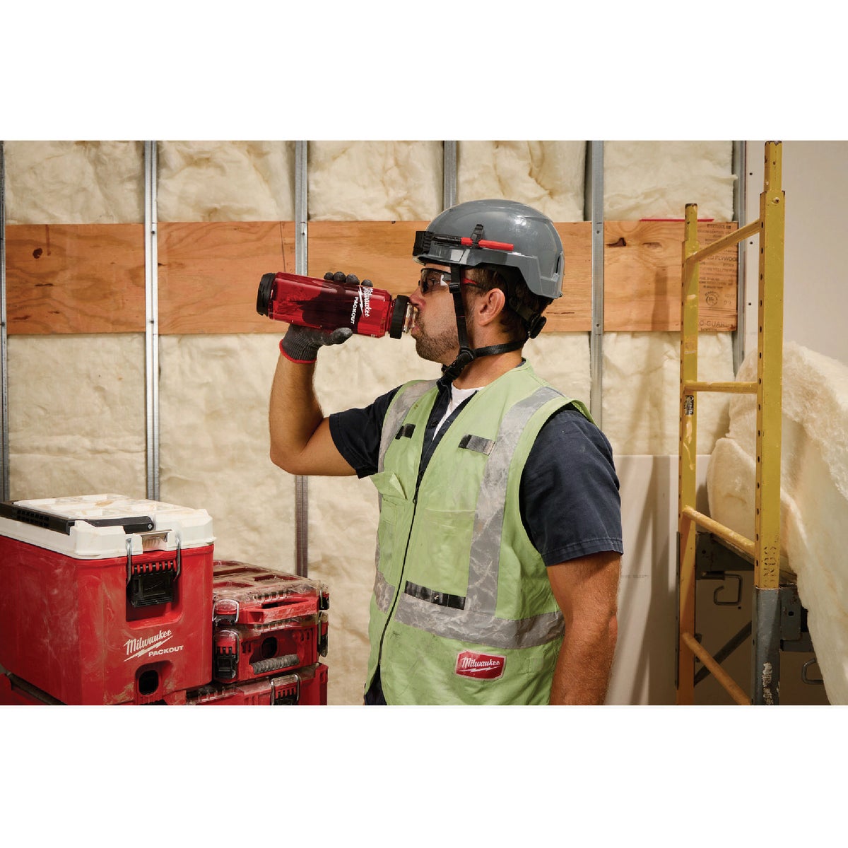 Milwaukee Chug Lid for PACKOUT Bottles Image 4