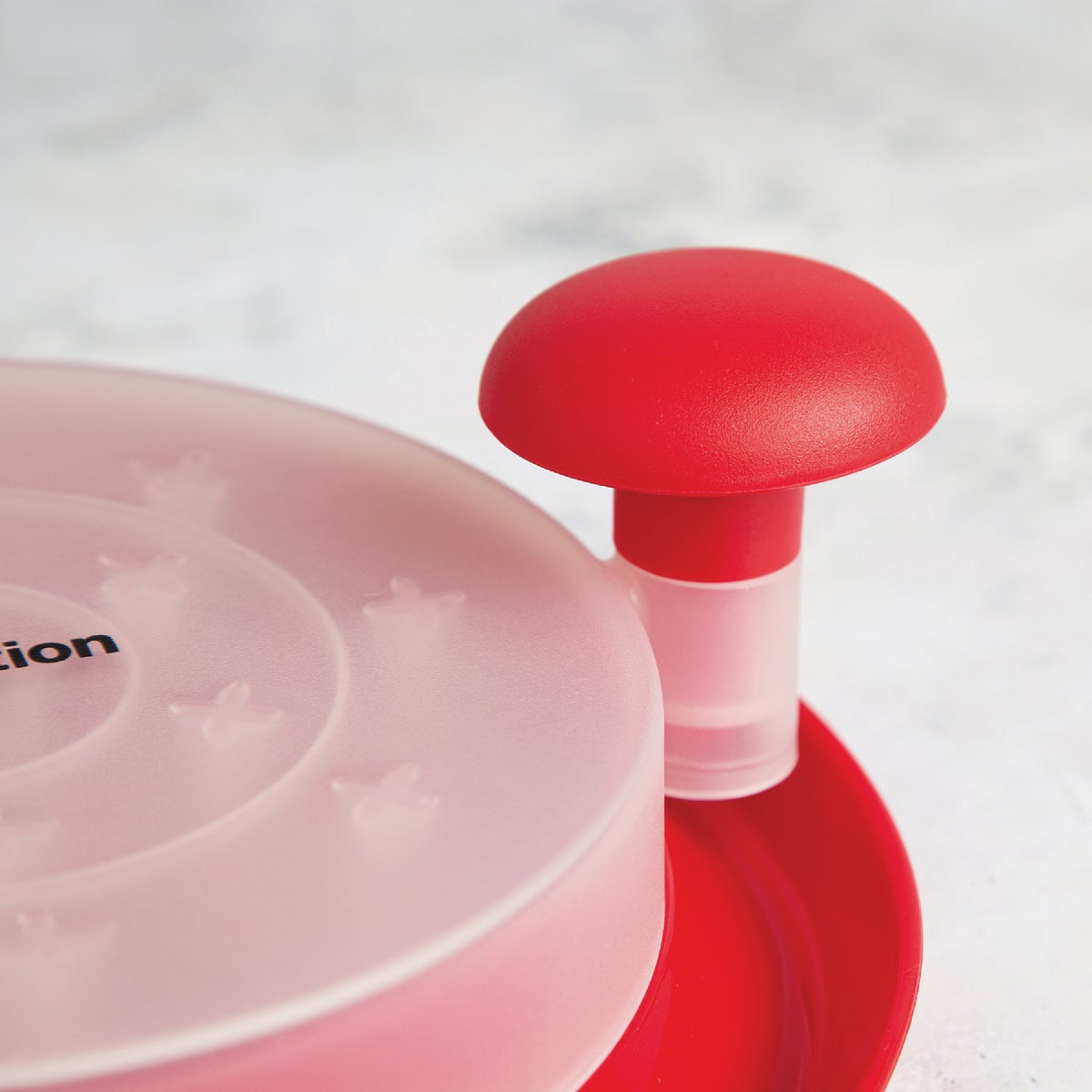 Ecolution Kitchen Extras Red Meat Shredder Image 3