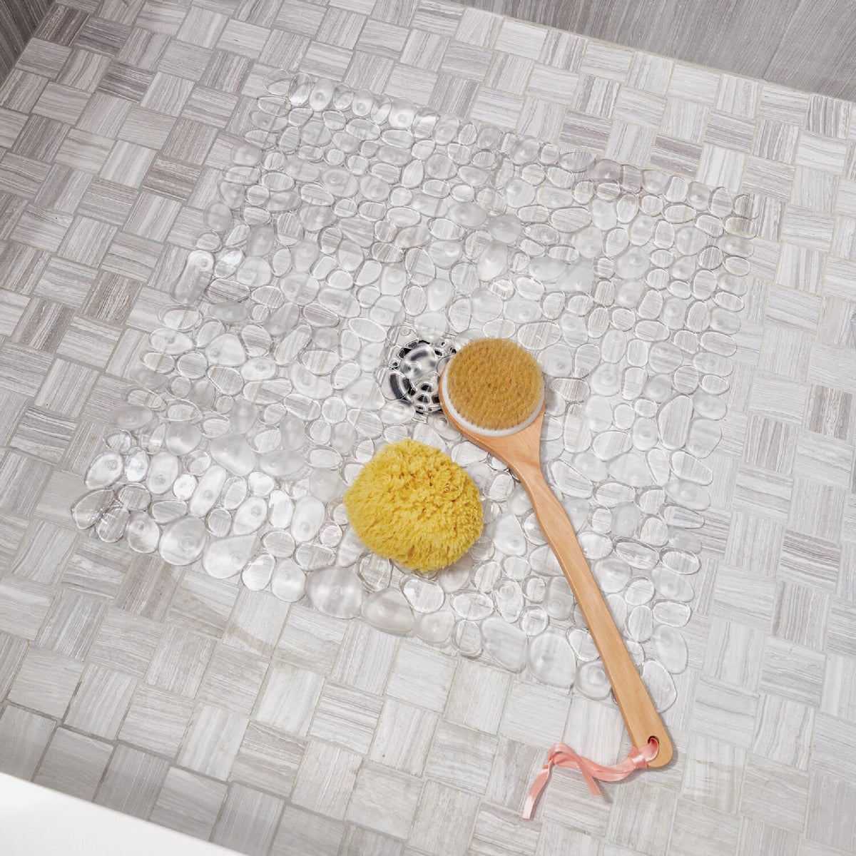 iDesign Pebblz 22 In. Square Bath Mat Image 4