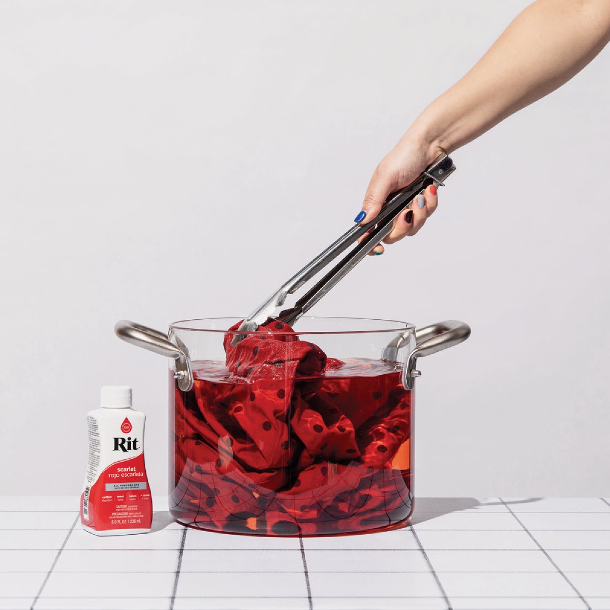 Rit 8 Oz. All Purpose Scarlet Liquid Dye Image 2