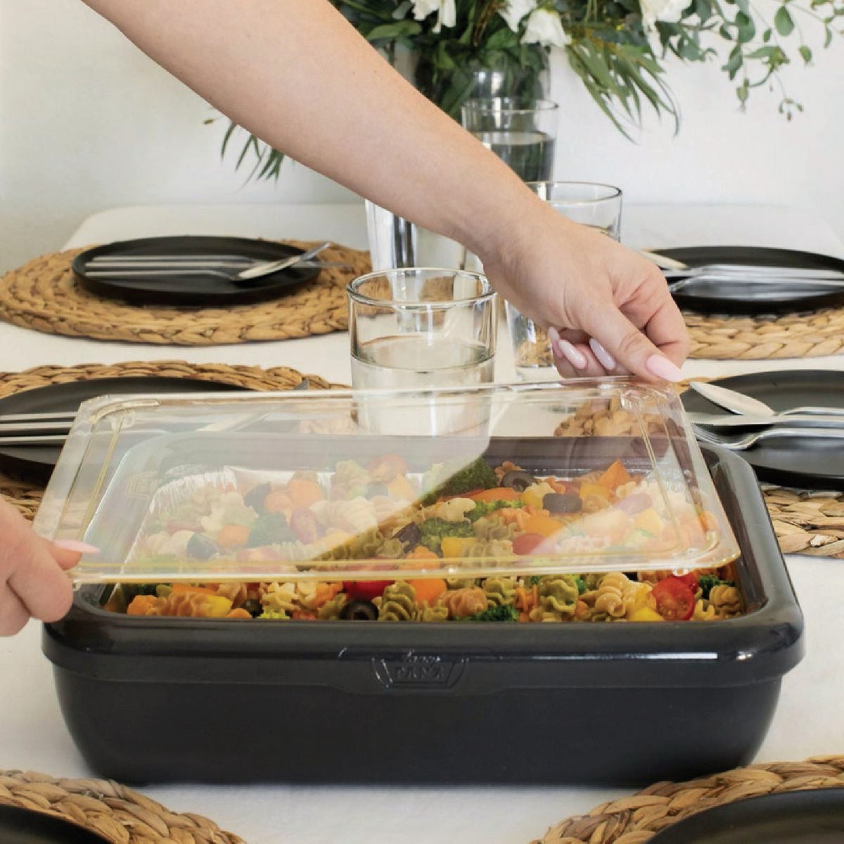 Fancy Panz Classic Charcoal Baking Carrier with Foil Pan and Serving Spoon Image 3