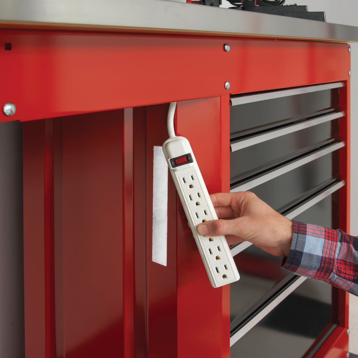 VELCRO Brand 2 In. x 4 Ft. White Industrial Strength Hook & Loop Roll Image 3