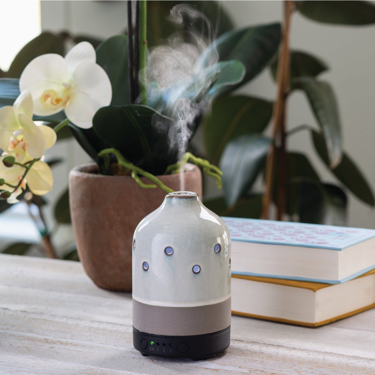 Airome Ultra Sonic Essential Oil Diffuser with Timer - Glazed Concrete Image 2