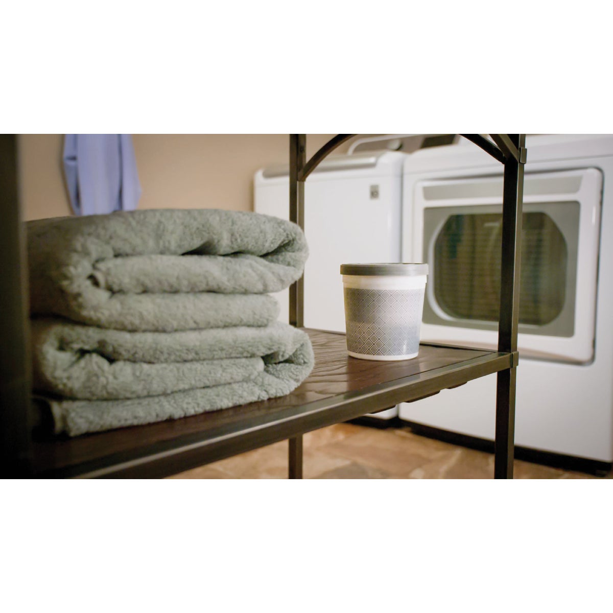 DampRid 11 Oz. Lavender Vanilla Moisture Absorber Image 2