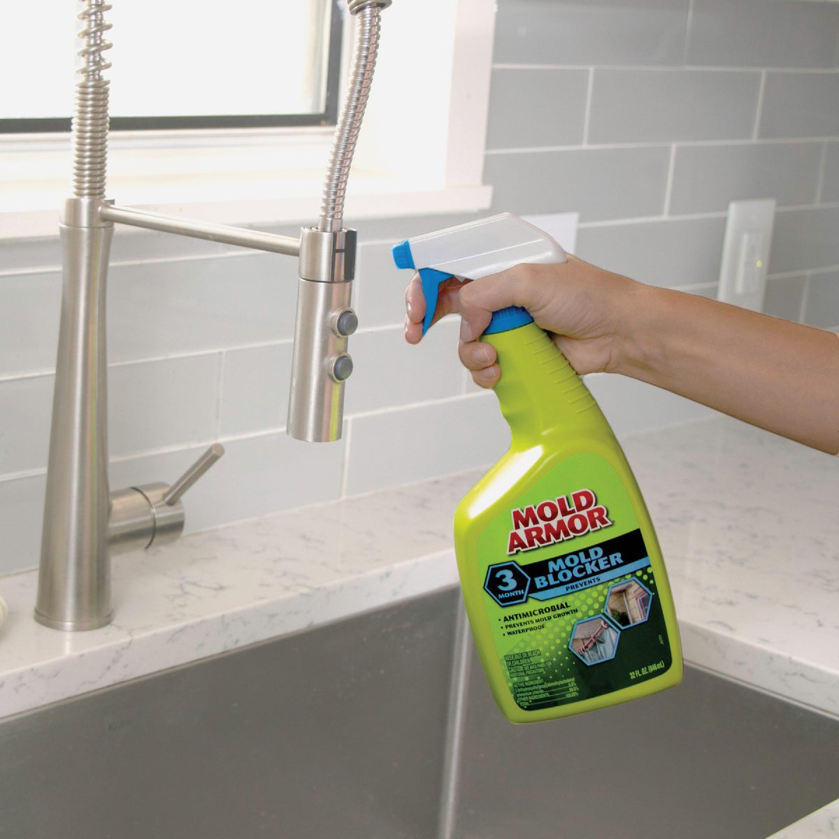 Mold Armor 32 Oz. Antimicrobial Mold Blocker Image 2