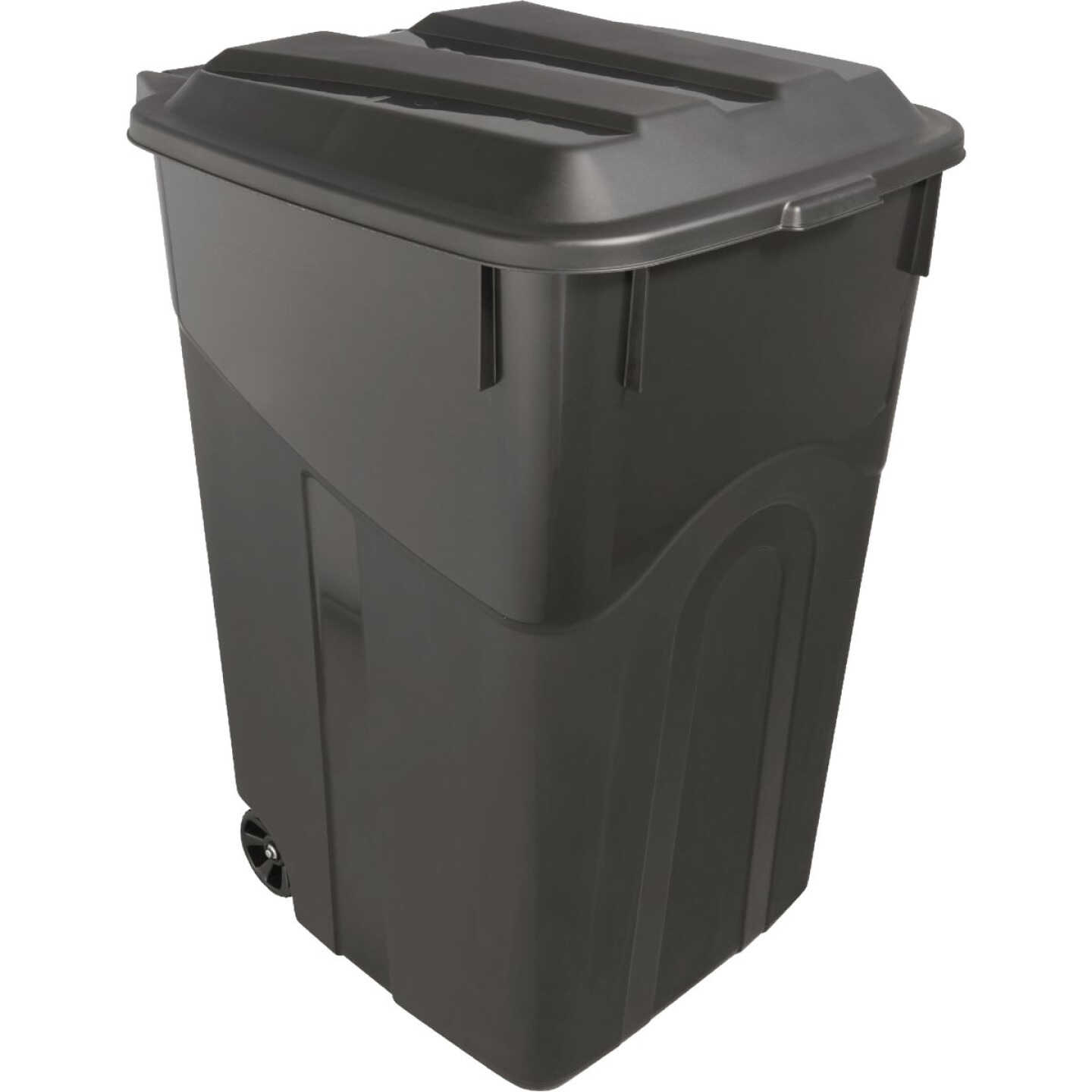 United Solutions Rough and Rugged 45 Gal. Wheeled Trash Can with Attached Lid Image 1