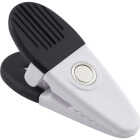 Master Magnetics 3-1/2 In. White Magnetic Clip (2-Pack) Image 7