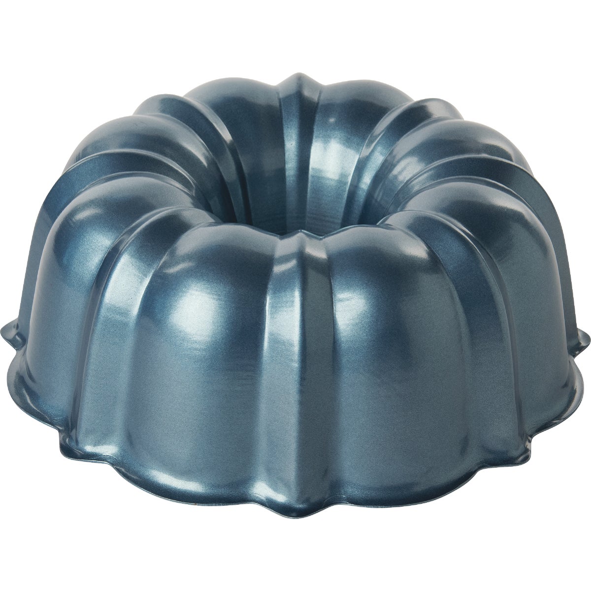 Nordic Ware 12-Cup Bundt Cake Pan Image 1