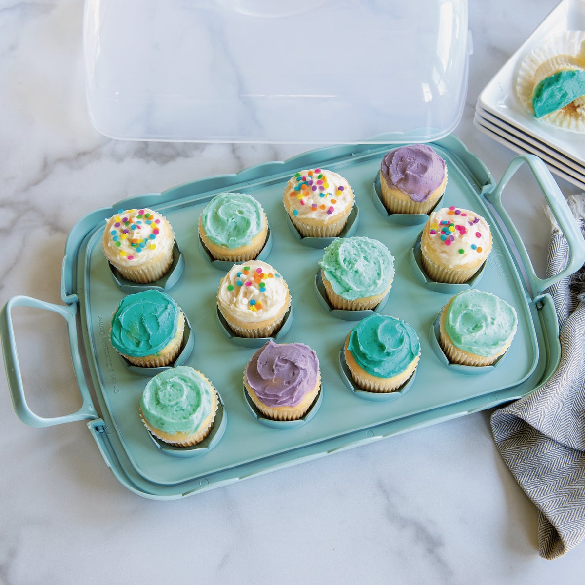 Nordic Ware Reversible Cake & Cupcake Carrier Image 3