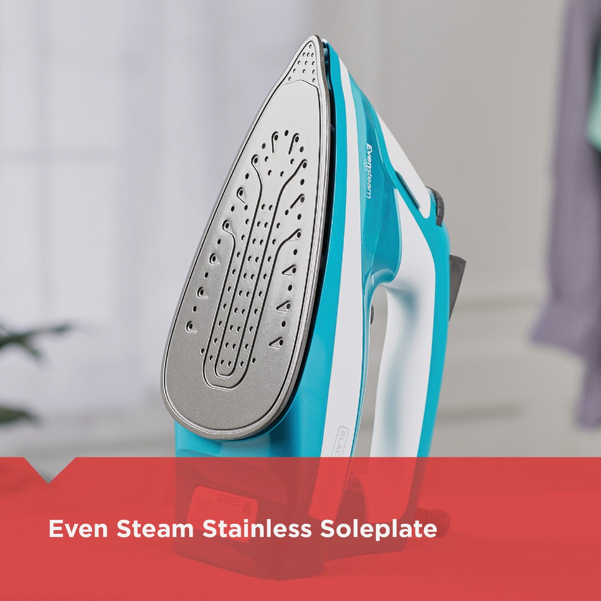 Black & Decker EvenSteam QuickPress Express Steam Iron Image 4