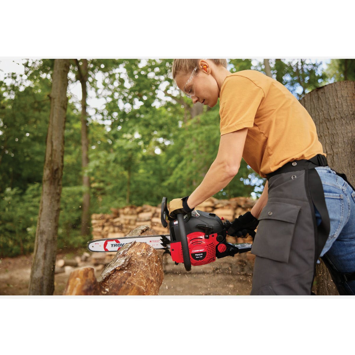 Troy-Bilt TB4216 42cc 2-Cycle 16 In. Gas Chainsaw Image 5